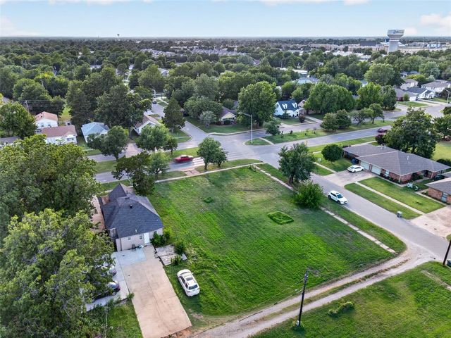 720 N Boulevard Street, Edmond, OK 73034