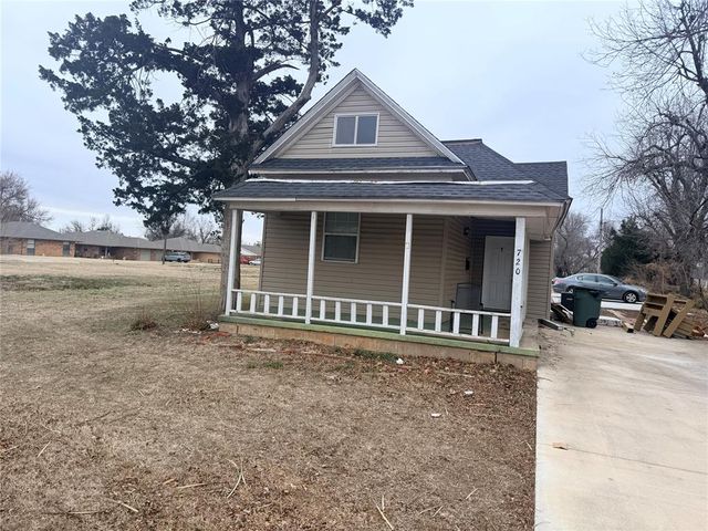 720 N Boulevard Street, Edmond, OK 73034