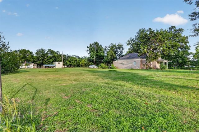 720 N Boulevard Street, Edmond, OK 73034
