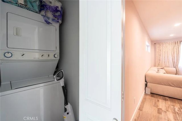 7647 Amestoy Avenue, Van Nuys, CA 91406