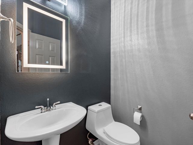 3231 Chapel Creek Way, Missouri City, TX 77459