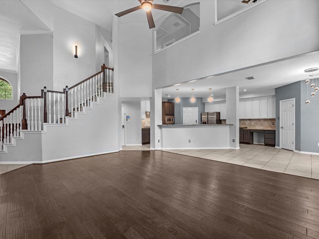 3231 Chapel Creek Way, Missouri City, TX 77459