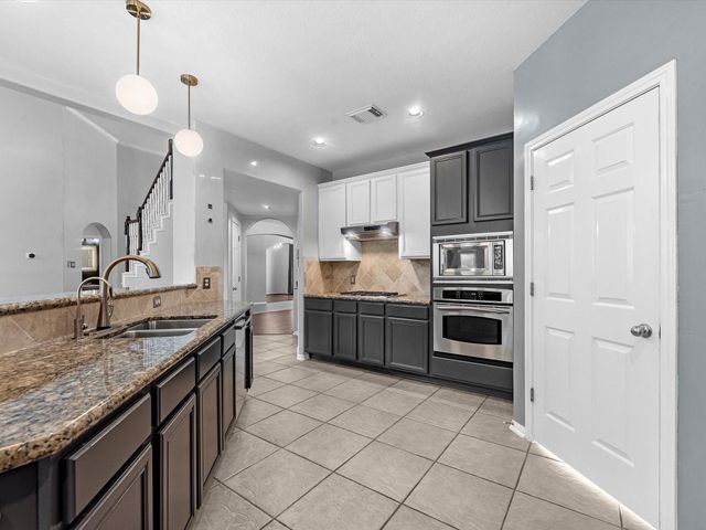 3231 Chapel Creek Way, Missouri City, TX 77459