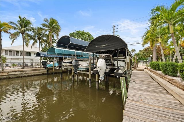 5220 Bonita Beach RD SW 111, Bonita Springs, FL 34134