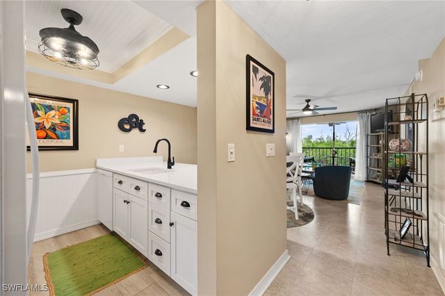 5220 Bonita Beach RD SW 111, Bonita Springs, FL 34134