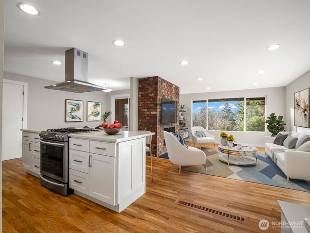 2317 137th Place SE, Bellevue, WA 98005