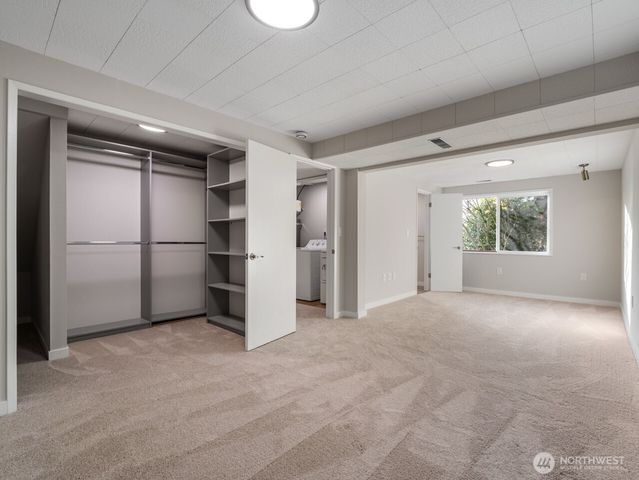 2317 137th Place SE, Bellevue, WA 98005