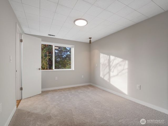 2317 137th Place SE, Bellevue, WA 98005