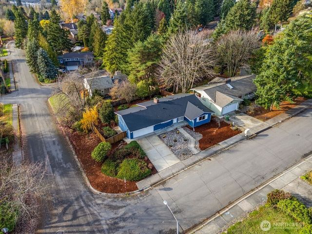 2317 137th Place SE, Bellevue, WA 98005