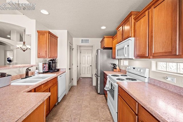 4750 San Pietro Court, Pueblo, CO 81008