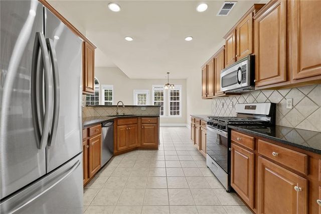 3736 Rosecliff Trace, Buford, GA 30519