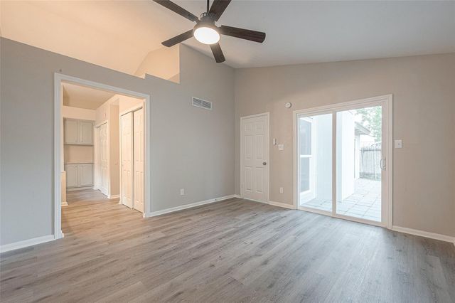 15638 Schumann Lane, Houston, TX 77083