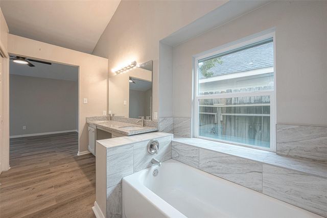 15638 Schumann Lane, Houston, TX 77083