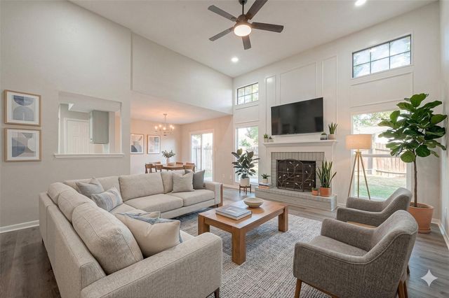 15638 Schumann Lane, Houston, TX 77083