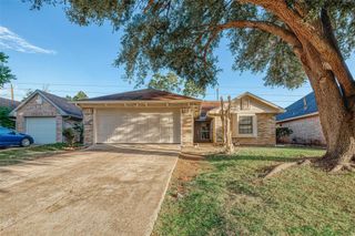 15638 Schumann Lane, Houston, TX 77083