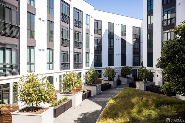 1 Bristol Court 217, San Francisco, CA 94130