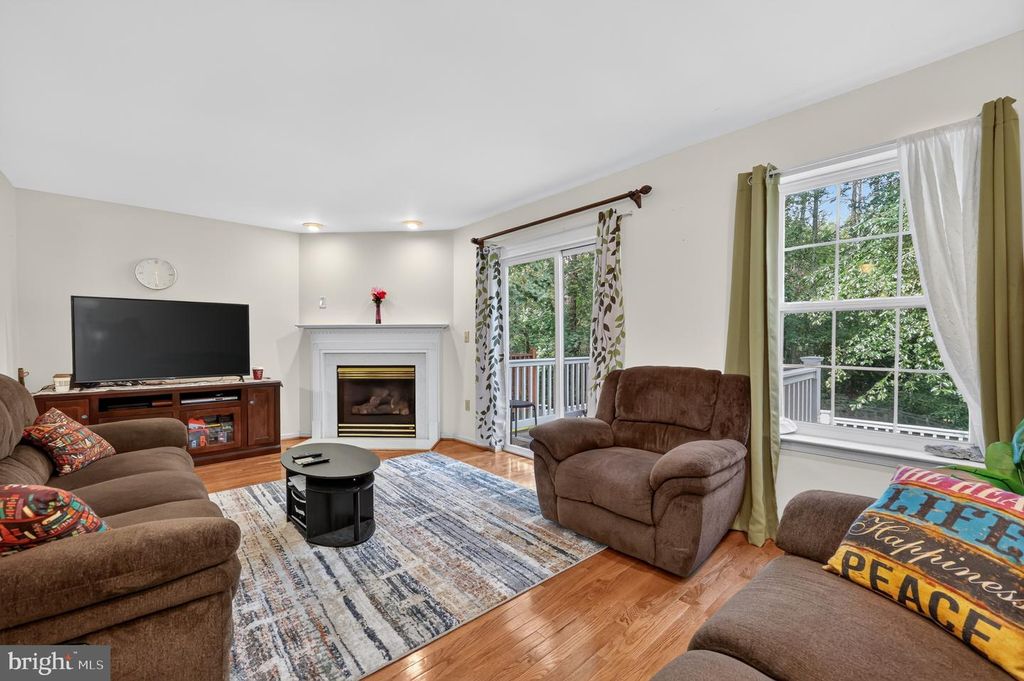 33 NORMANS FORD DR, SICKLERVILLE, NJ 08081 — photo 5