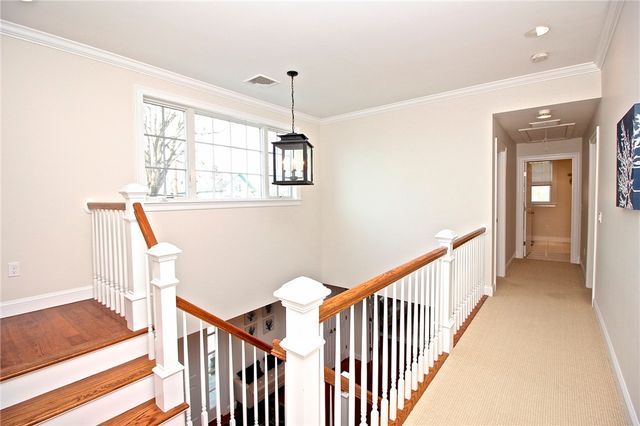 190 Coggeshall Avenue, Newport, RI 02840