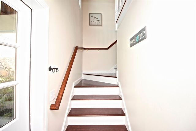 190 Coggeshall Avenue, Newport, RI 02840