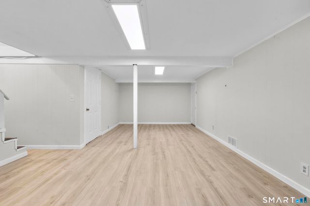 51 Dydo Drive, Montville, CT 06382