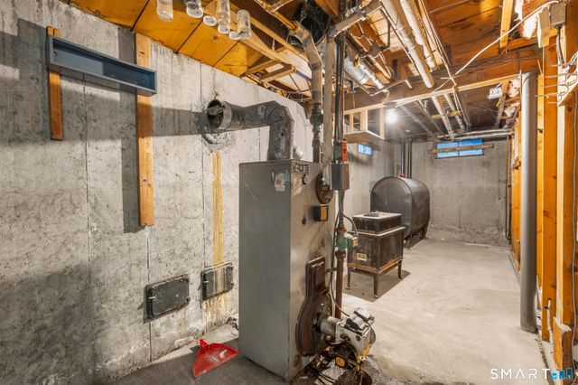 51 Dydo Drive, Montville, CT 06382