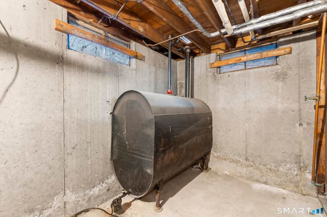 51 Dydo Drive, Montville, CT 06382