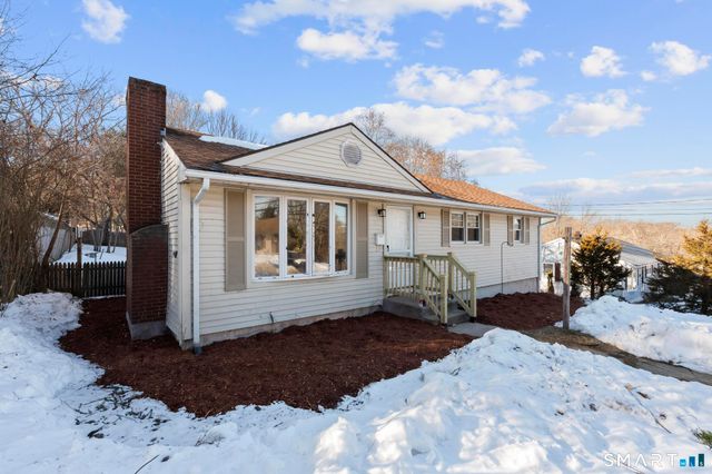 51 Dydo Drive, Montville, CT 06382