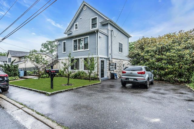 34 Preston Street, Port Washington, NY 11050