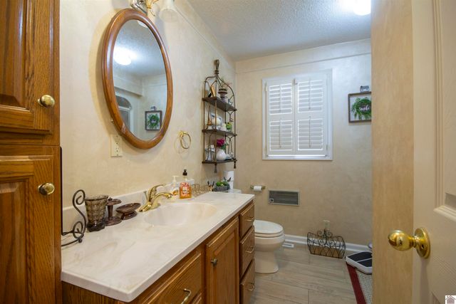 1532 State Route 58 W, Clinton, KY 42031