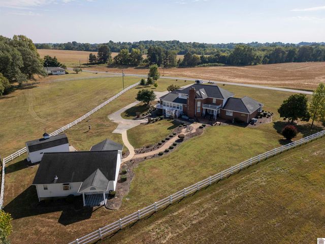 1532 State Route 58 W, Clinton, KY 42031