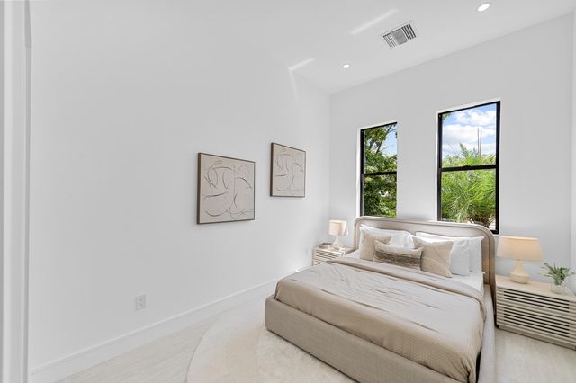 801 SE 6th Court, Fort Lauderdale, FL 33301