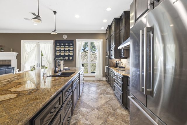 150 St Andrews Loop, Kerrville, TX 78028