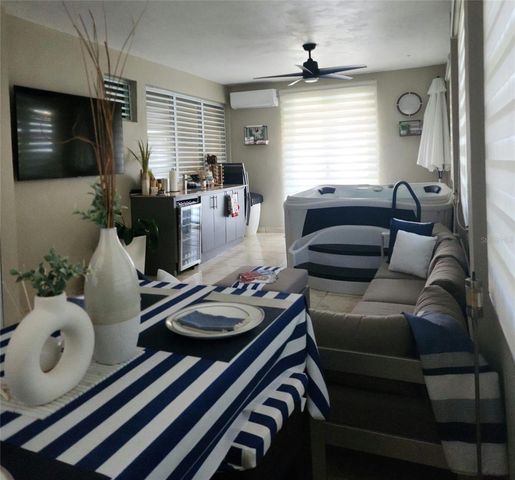 1260 URB PLAZA DE LA FUENTE, Toa Alta, PR 00953