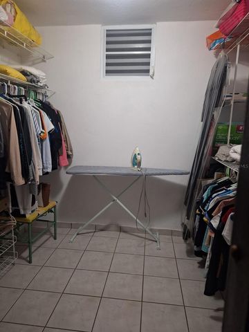 1260 URB PLAZA DE LA FUENTE, Toa Alta, PR 00953