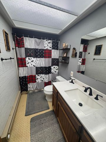 2709 California Avenue, Malin, OR 97632