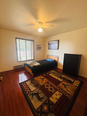 2709 California Avenue, Malin, OR 97632