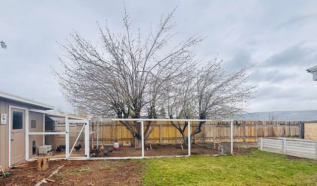 2709 California Avenue, Malin, OR 97632