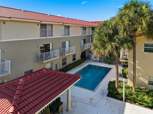 2381 NE 14th Street Causeway 206, Pompano Beach, FL 33062