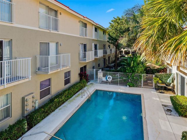 2381 NE 14th Street Causeway 206, Pompano Beach, FL 33062