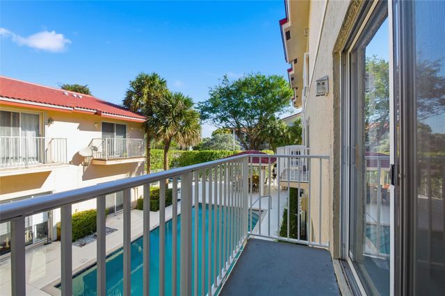 2381 NE 14th Street Causeway 206, Pompano Beach, FL 33062