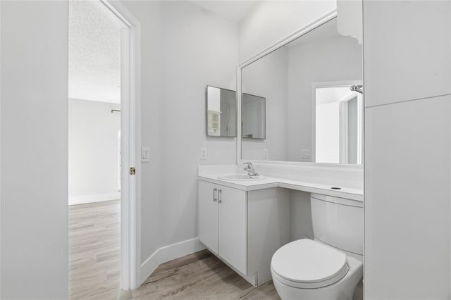 2381 NE 14th Street Causeway 206, Pompano Beach, FL 33062