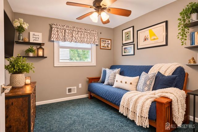 28 Bradford Road E, East Brunswick, NJ 08816