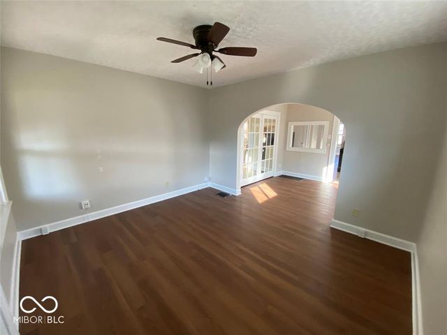 905 N Emerson Avenue, Indianapolis, IN 46219