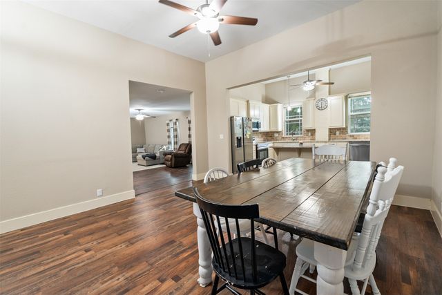 503 E 13th Street, Kemp, TX 75143