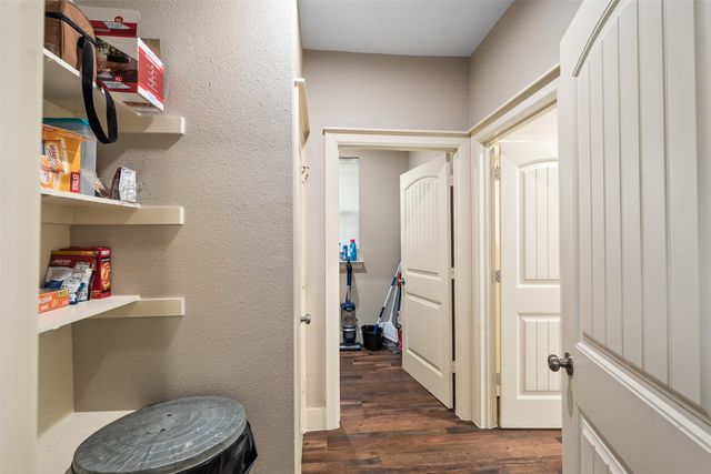 503 E 13th Street, Kemp, TX 75143