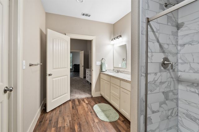 503 E 13th Street, Kemp, TX 75143