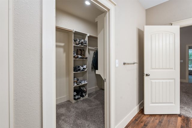 503 E 13th Street, Kemp, TX 75143