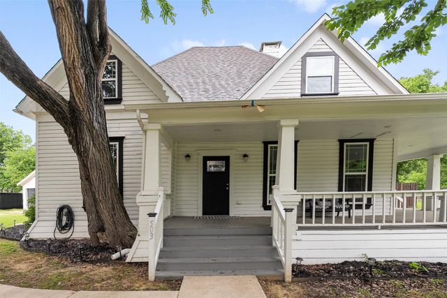 503 E 13th Street, Kemp, TX 75143