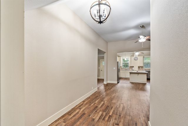 503 E 13th Street, Kemp, TX 75143