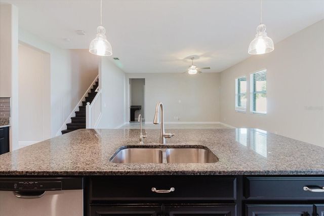 11721 SUNBURST MARBLE ROAD, Riverview, FL 33579